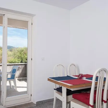 Studio Bili Dvori Apartmán *